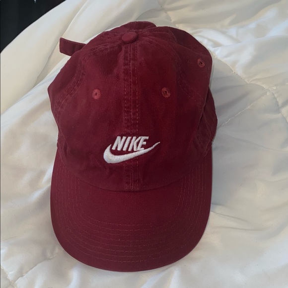 Nike Accessories - Maroon Nike Cap